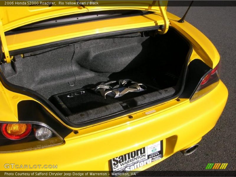 Rio Yellow Pearl / Black 2006 Honda S2000 Roadster