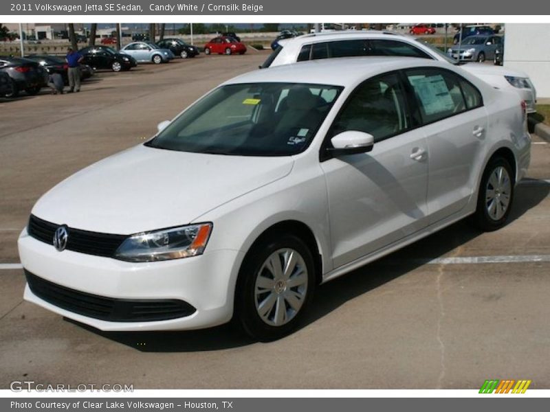 Candy White / Cornsilk Beige 2011 Volkswagen Jetta SE Sedan