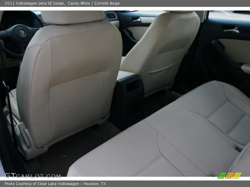 Candy White / Cornsilk Beige 2011 Volkswagen Jetta SE Sedan