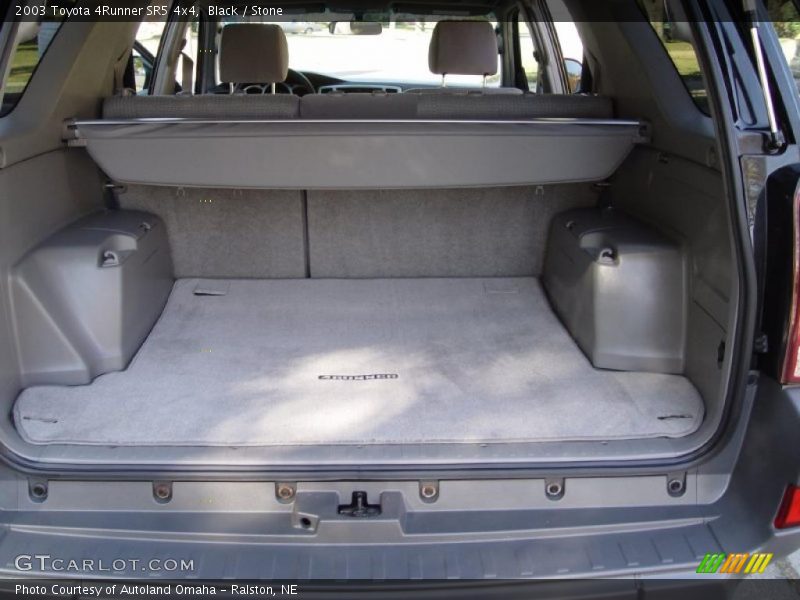  2003 4Runner SR5 4x4 Trunk