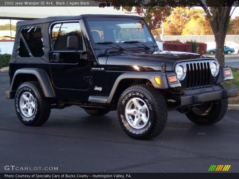 Front 3/4 View of 2002 Wrangler SE 4x4