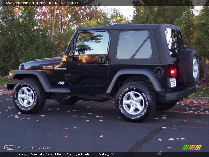 Black / Agate Black 2002 Jeep Wrangler SE 4x4