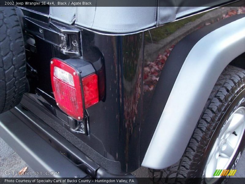 Black / Agate Black 2002 Jeep Wrangler SE 4x4