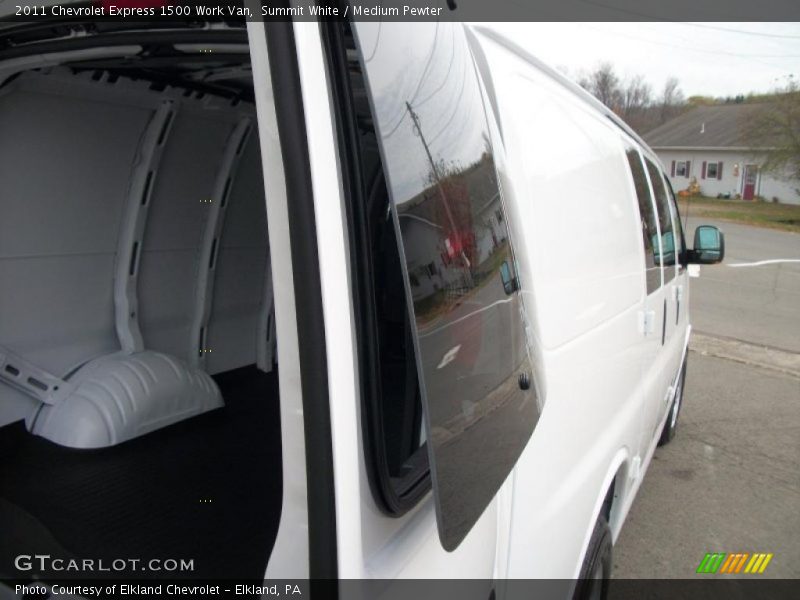 Summit White / Medium Pewter 2011 Chevrolet Express 1500 Work Van