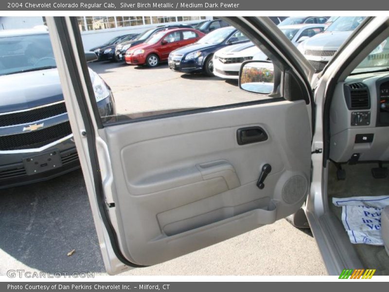 Door Panel of 2004 Colorado Regular Cab