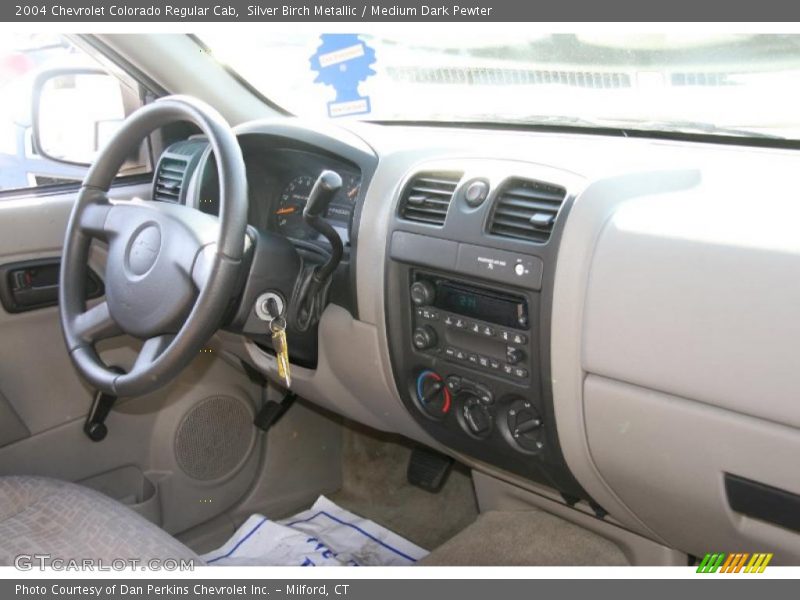 Dashboard of 2004 Colorado Regular Cab