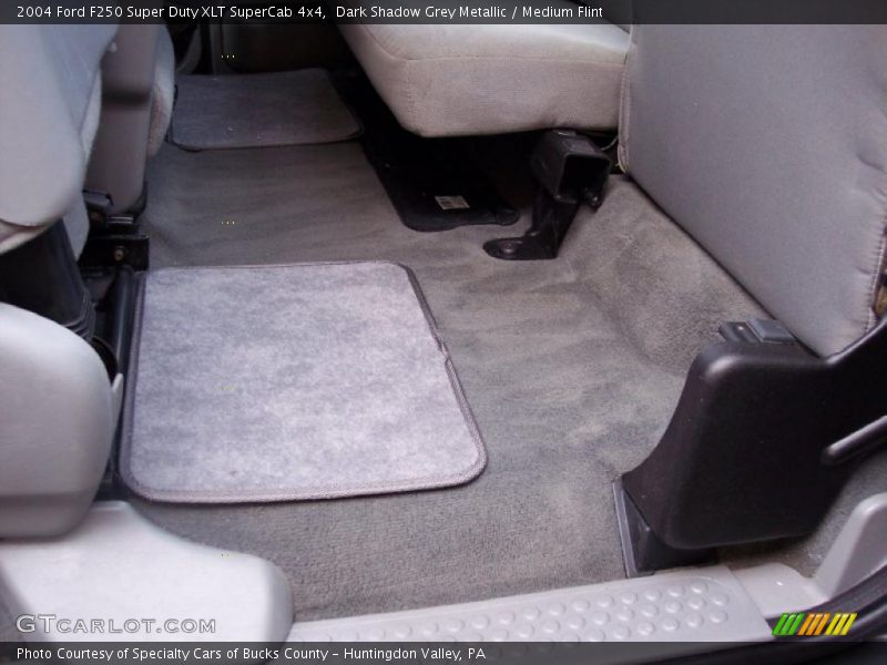  2004 F250 Super Duty XLT SuperCab 4x4 Medium Flint Interior