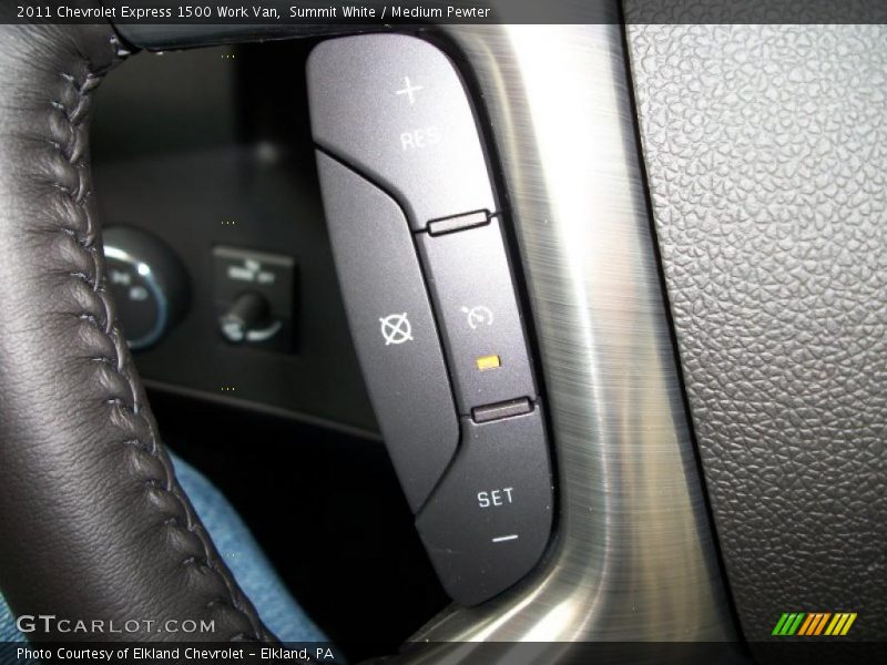 Summit White / Medium Pewter 2011 Chevrolet Express 1500 Work Van