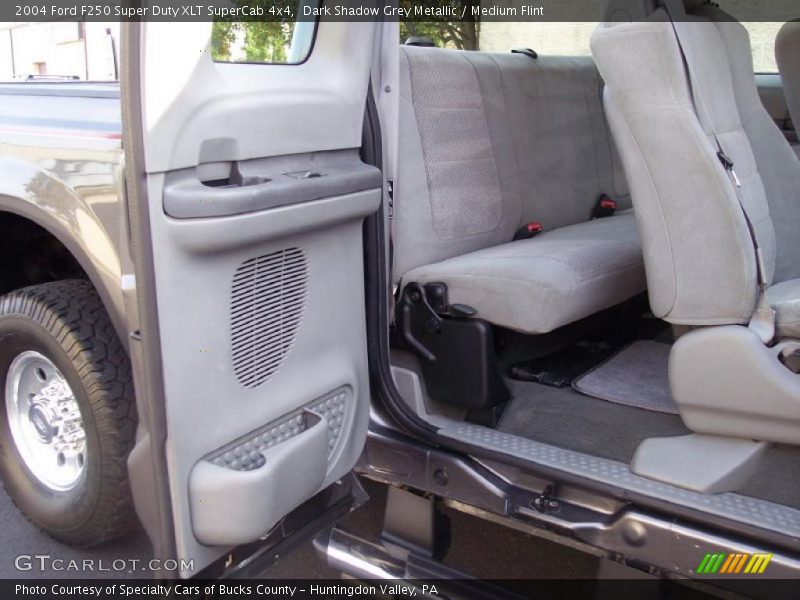 Dark Shadow Grey Metallic / Medium Flint 2004 Ford F250 Super Duty XLT SuperCab 4x4