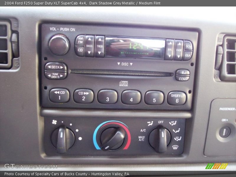 Controls of 2004 F250 Super Duty XLT SuperCab 4x4