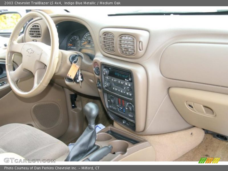 Dashboard of 2003 TrailBlazer LS 4x4
