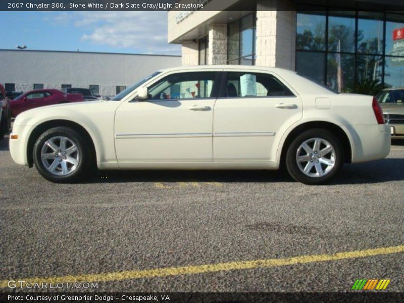 Stone White / Dark Slate Gray/Light Graystone 2007 Chrysler 300