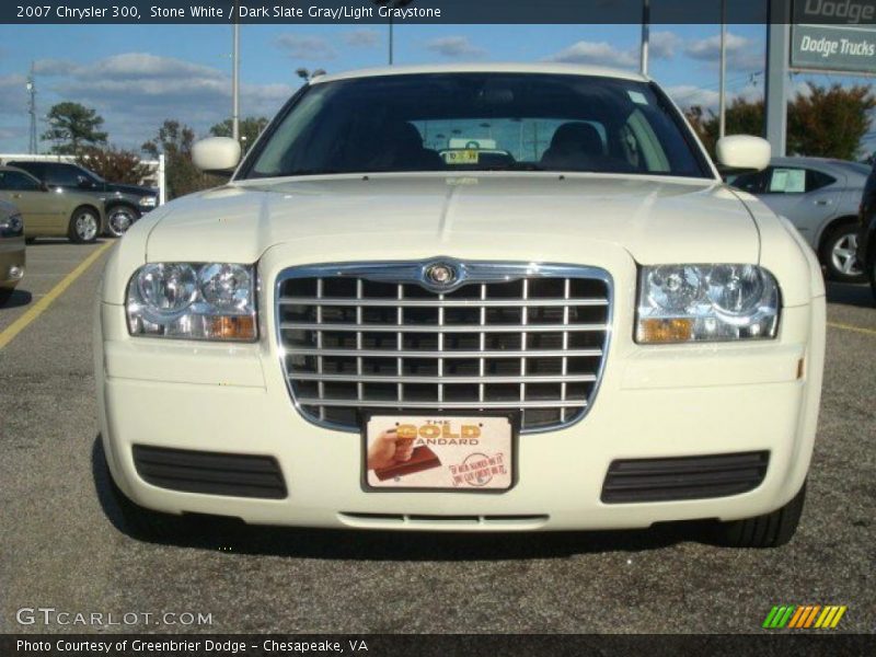 Stone White / Dark Slate Gray/Light Graystone 2007 Chrysler 300