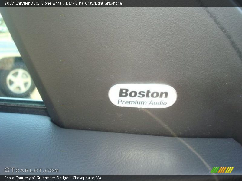 Stone White / Dark Slate Gray/Light Graystone 2007 Chrysler 300