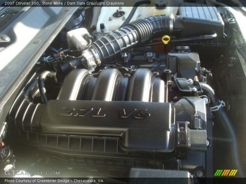 Stone White / Dark Slate Gray/Light Graystone 2007 Chrysler 300