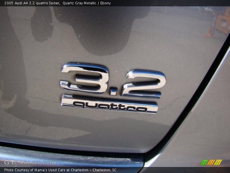 2005 A4 3.2 quattro Sedan Logo