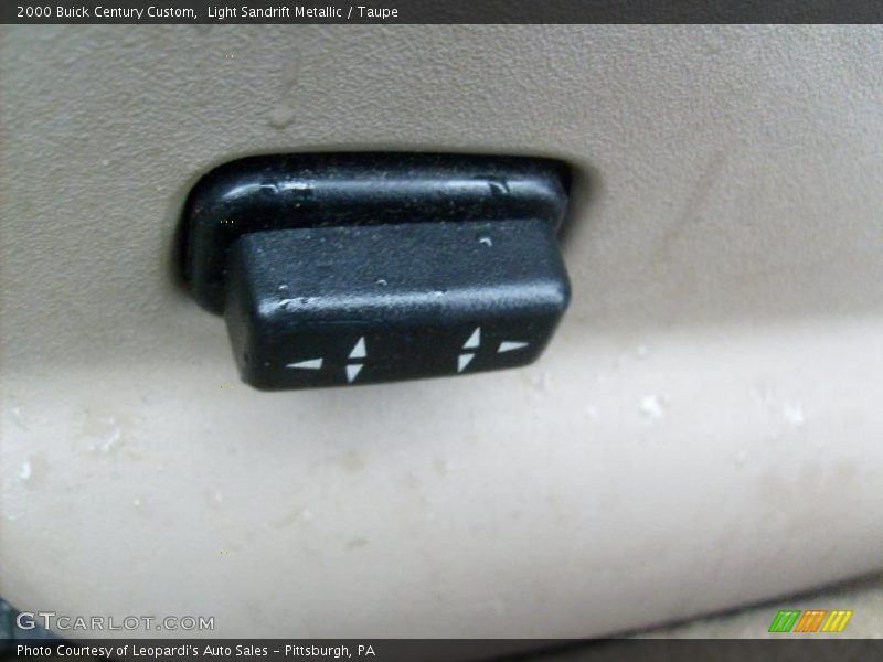 Light Sandrift Metallic / Taupe 2000 Buick Century Custom