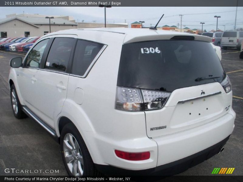 Diamond White Pearl / Beige 2011 Mitsubishi Outlander GT AWD