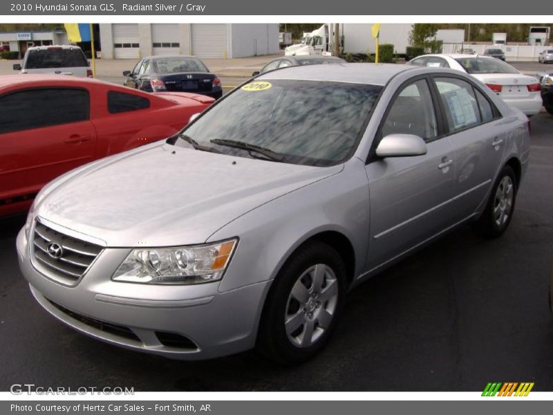 Radiant Silver / Gray 2010 Hyundai Sonata GLS