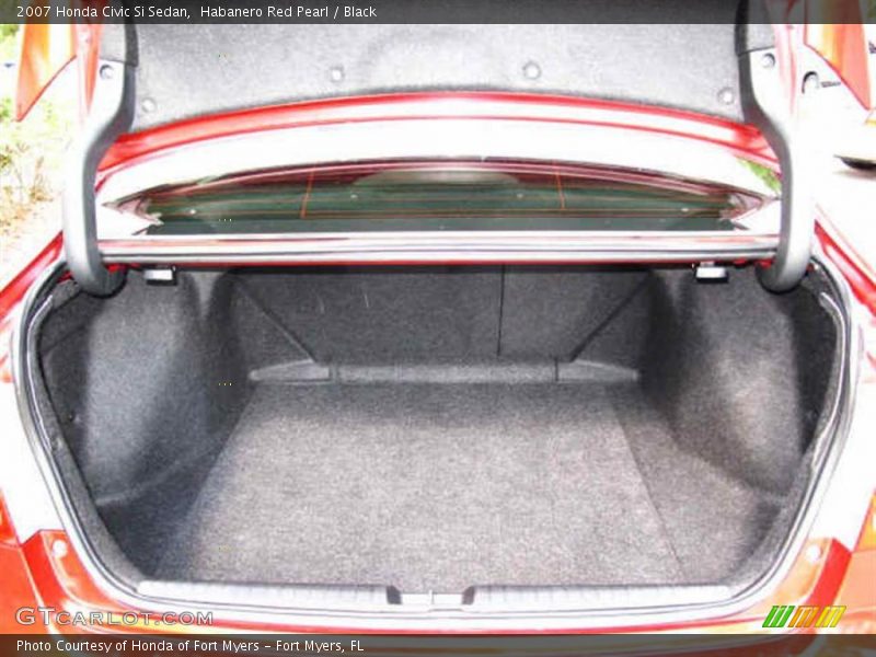  2007 Civic Si Sedan Trunk