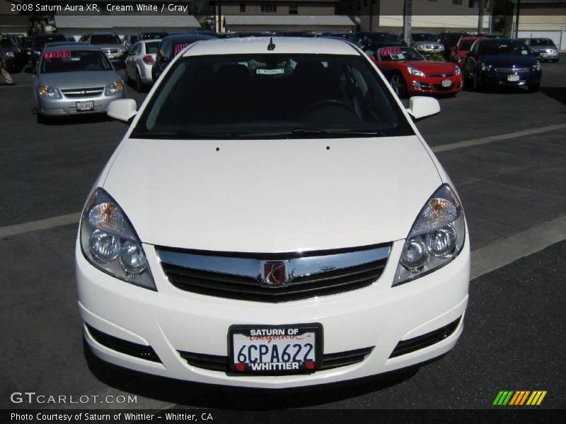 Cream White / Gray 2008 Saturn Aura XR