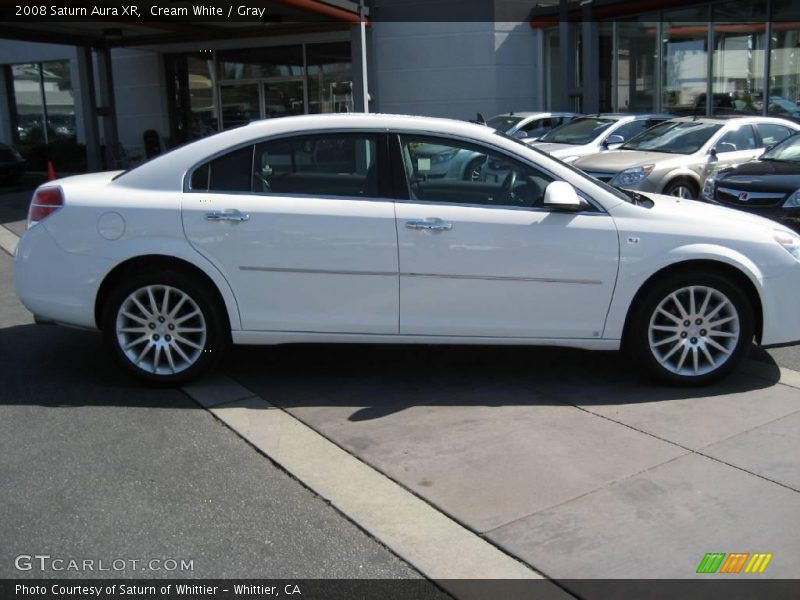 Cream White / Gray 2008 Saturn Aura XR