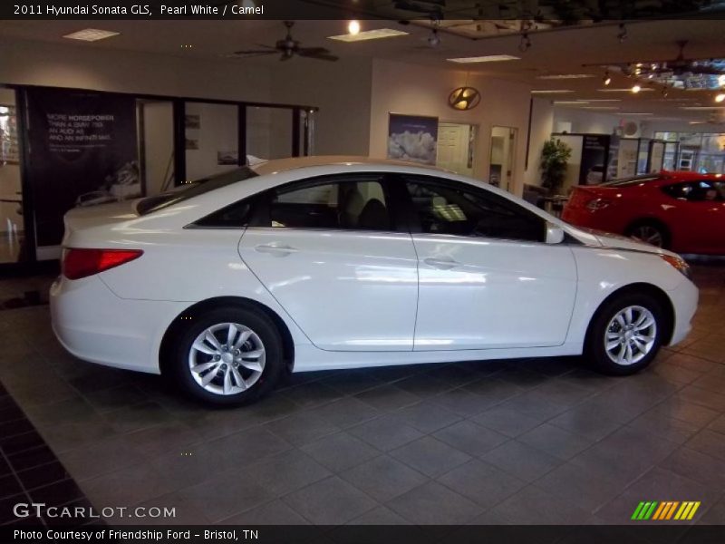 Pearl White / Camel 2011 Hyundai Sonata GLS