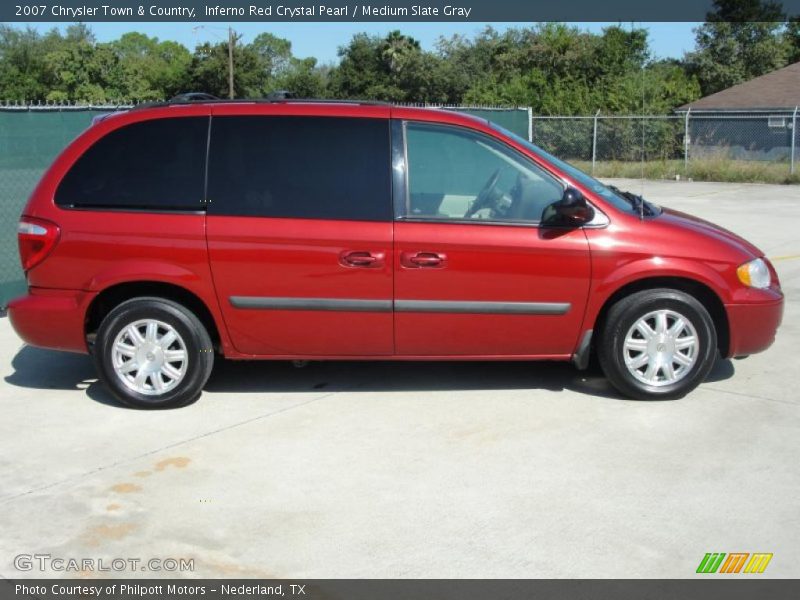 Inferno Red Crystal Pearl / Medium Slate Gray 2007 Chrysler Town & Country