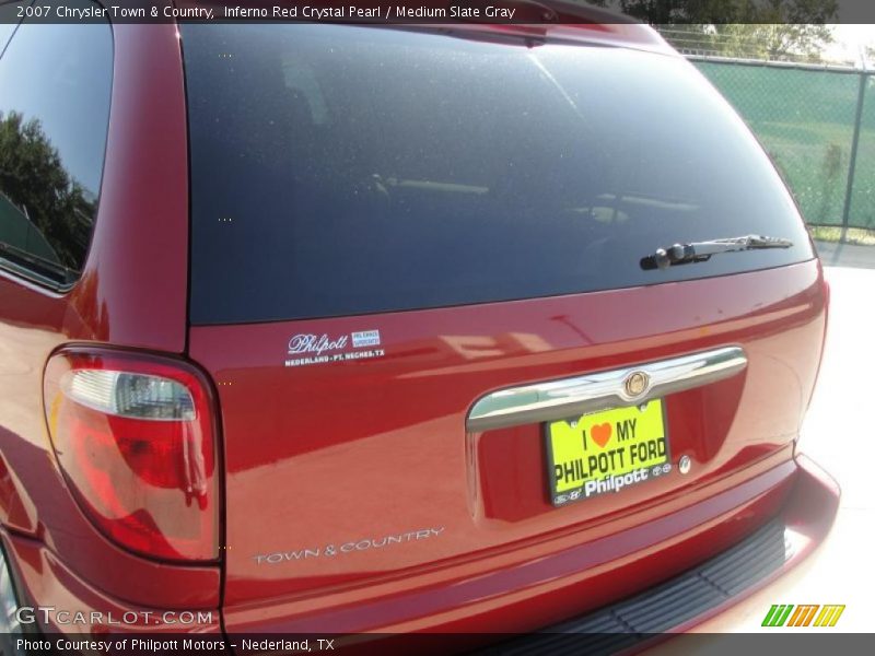 Inferno Red Crystal Pearl / Medium Slate Gray 2007 Chrysler Town & Country