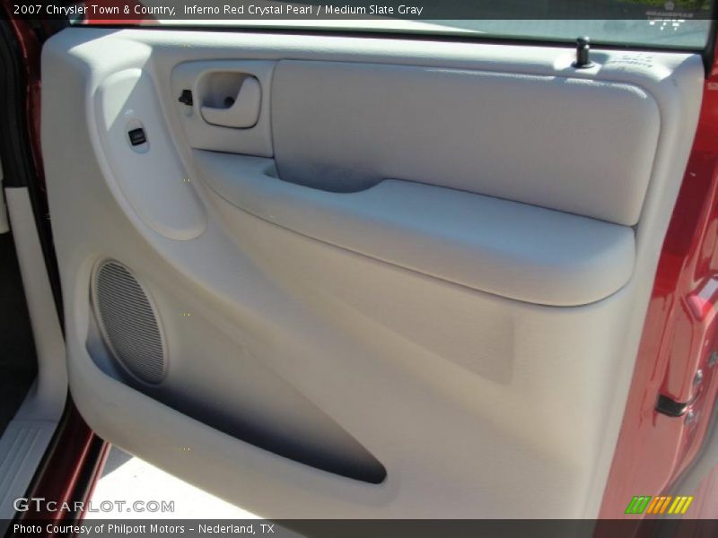 Inferno Red Crystal Pearl / Medium Slate Gray 2007 Chrysler Town & Country
