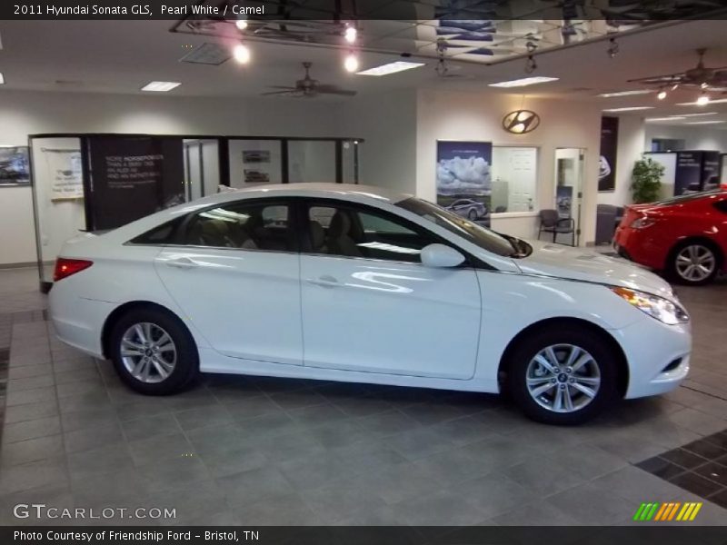Pearl White / Camel 2011 Hyundai Sonata GLS