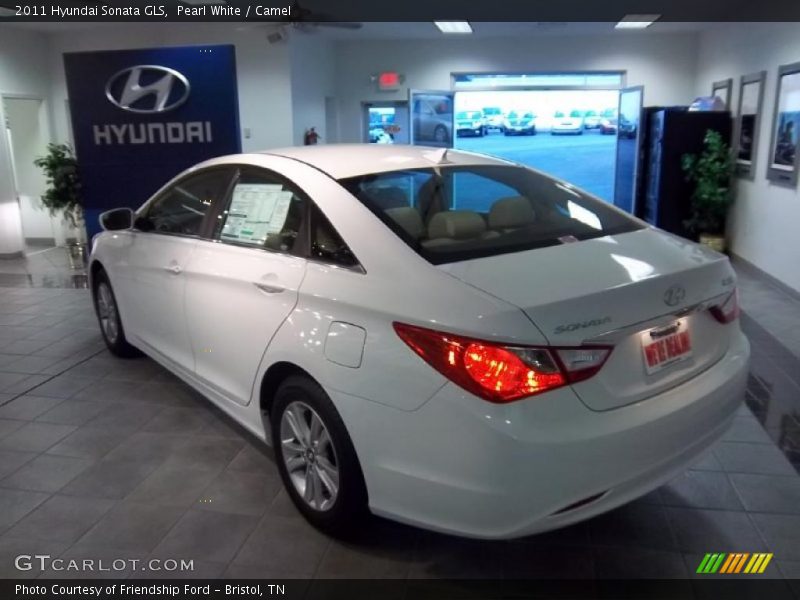 Pearl White / Camel 2011 Hyundai Sonata GLS