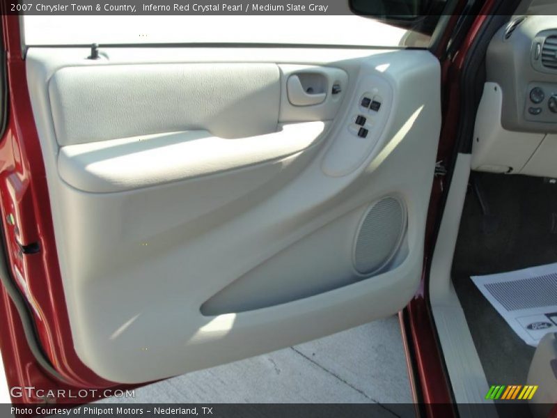 Inferno Red Crystal Pearl / Medium Slate Gray 2007 Chrysler Town & Country
