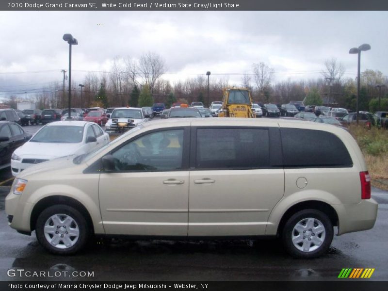 White Gold Pearl / Medium Slate Gray/Light Shale 2010 Dodge Grand Caravan SE