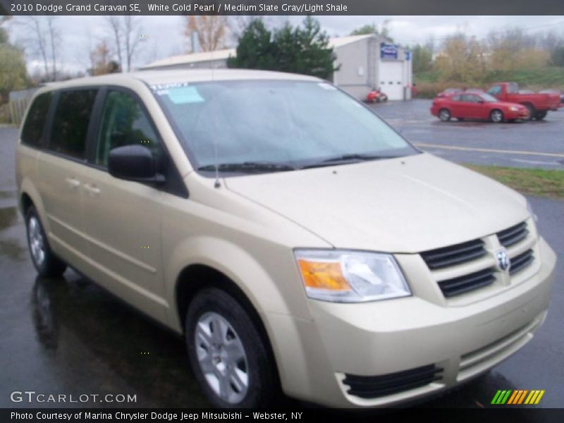 White Gold Pearl / Medium Slate Gray/Light Shale 2010 Dodge Grand Caravan SE