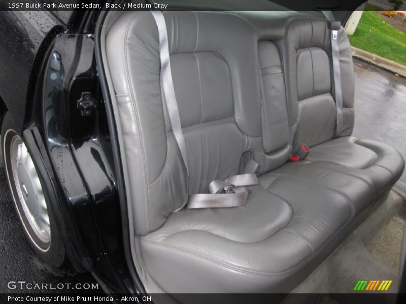  1997 Park Avenue Sedan Medium Gray Interior
