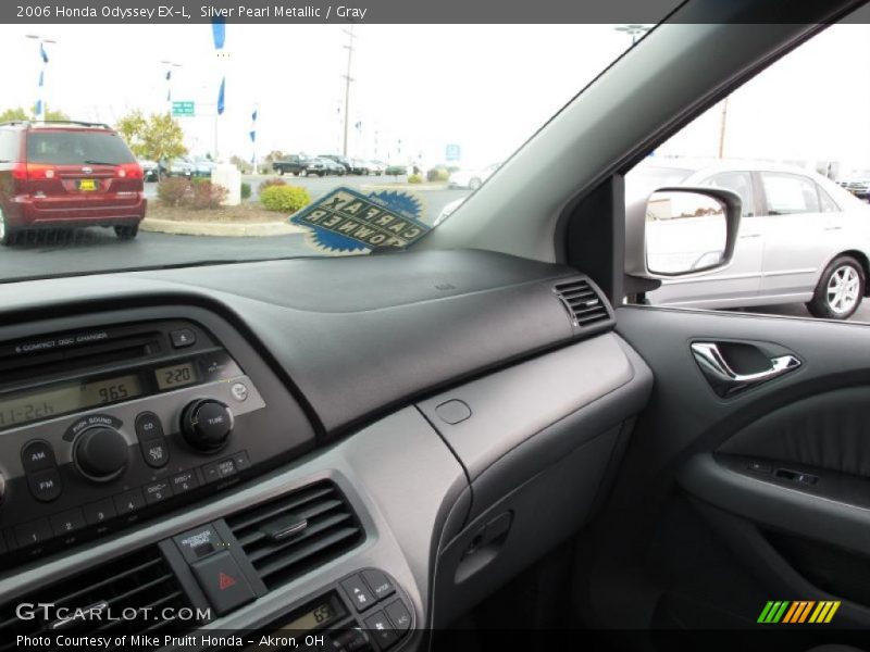Silver Pearl Metallic / Gray 2006 Honda Odyssey EX-L