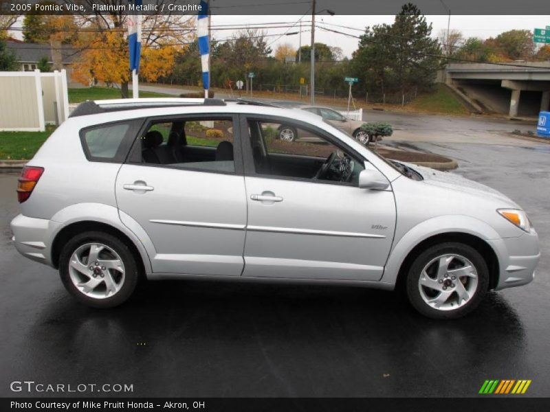 Platinum Metallic / Graphite 2005 Pontiac Vibe