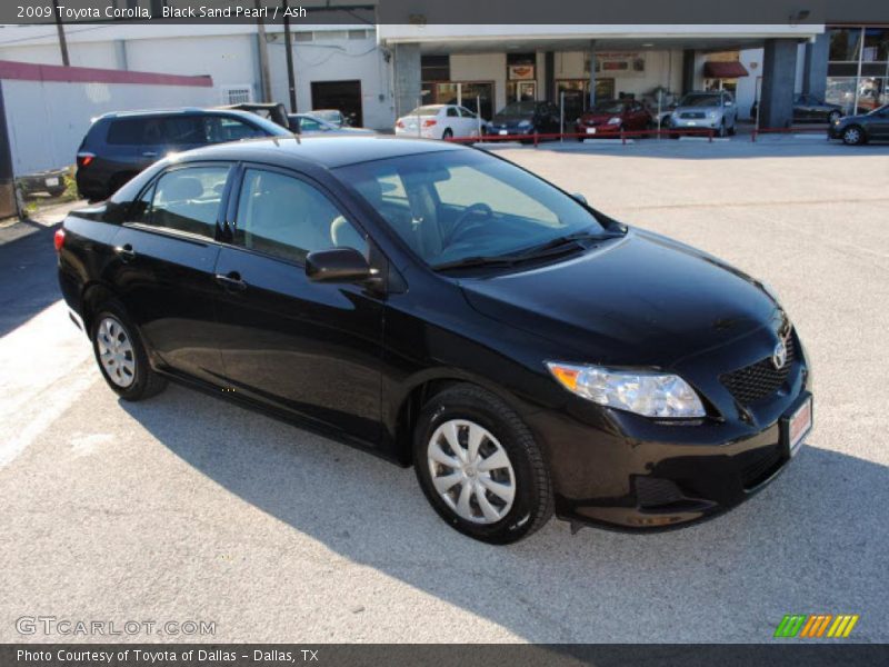 Front 3/4 View of 2009 Corolla 