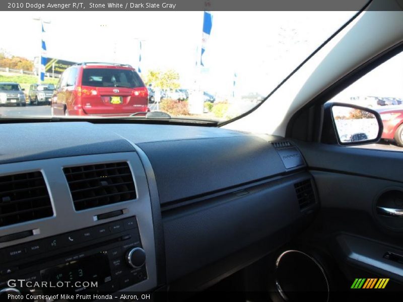 Stone White / Dark Slate Gray 2010 Dodge Avenger R/T