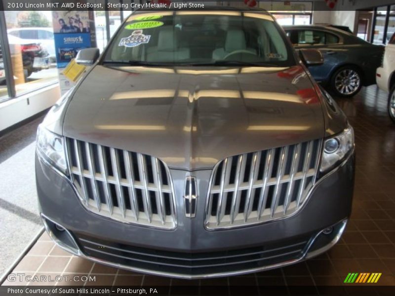 Sterling Grey Metallic / Light Stone 2010 Lincoln MKT AWD EcoBoost