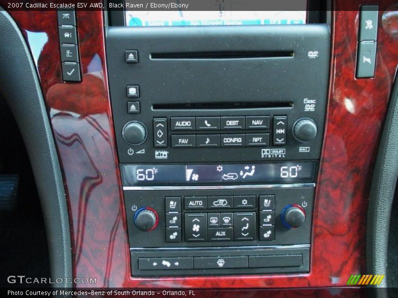 Controls of 2007 Escalade ESV AWD