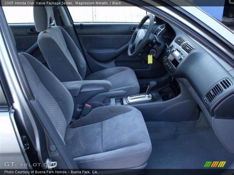 Magnesium Metallic / Black 2005 Honda Civic Value Package Sedan