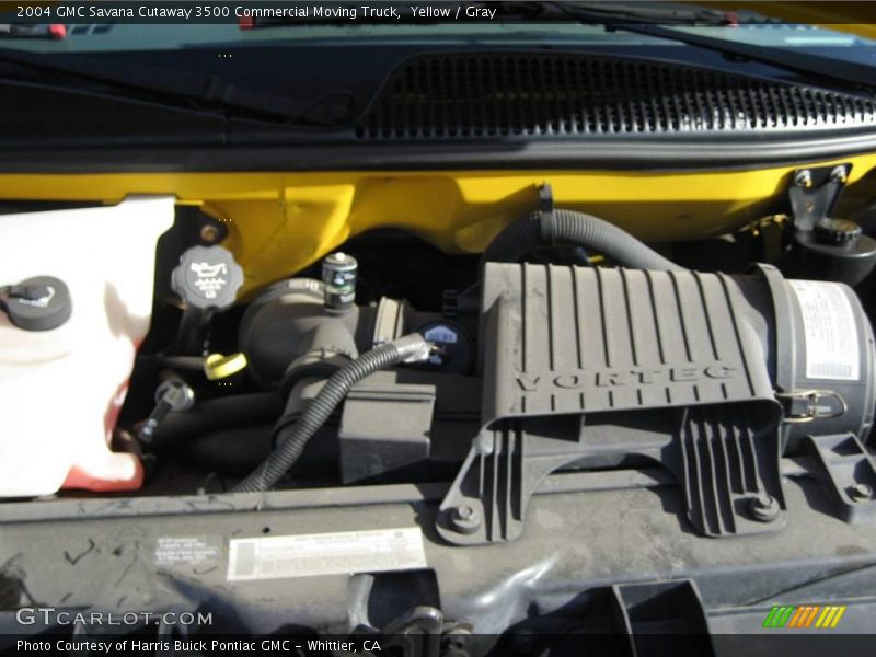 Yellow / Gray 2004 GMC Savana Cutaway 3500 Commercial Moving Truck