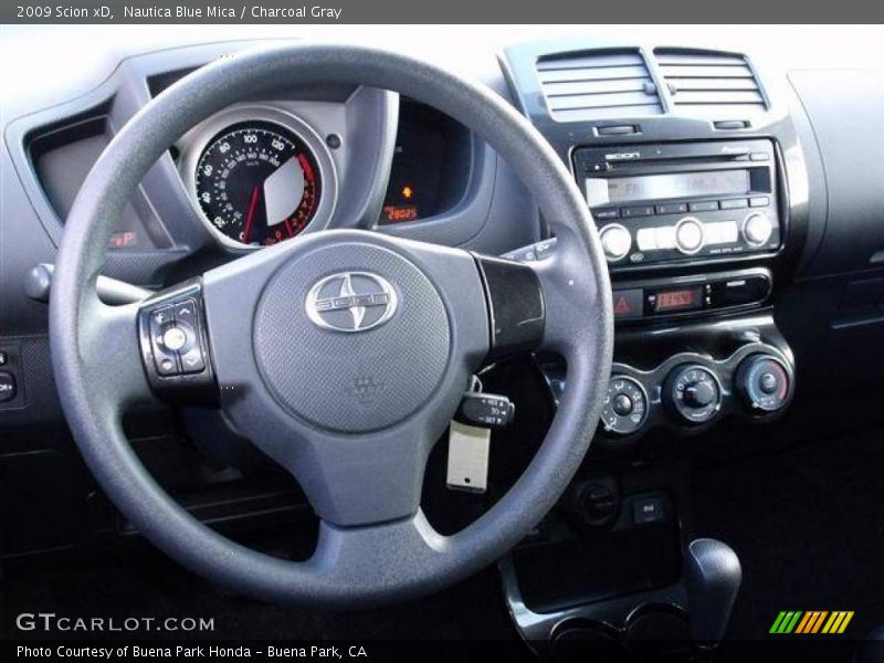  2009 xD  Steering Wheel