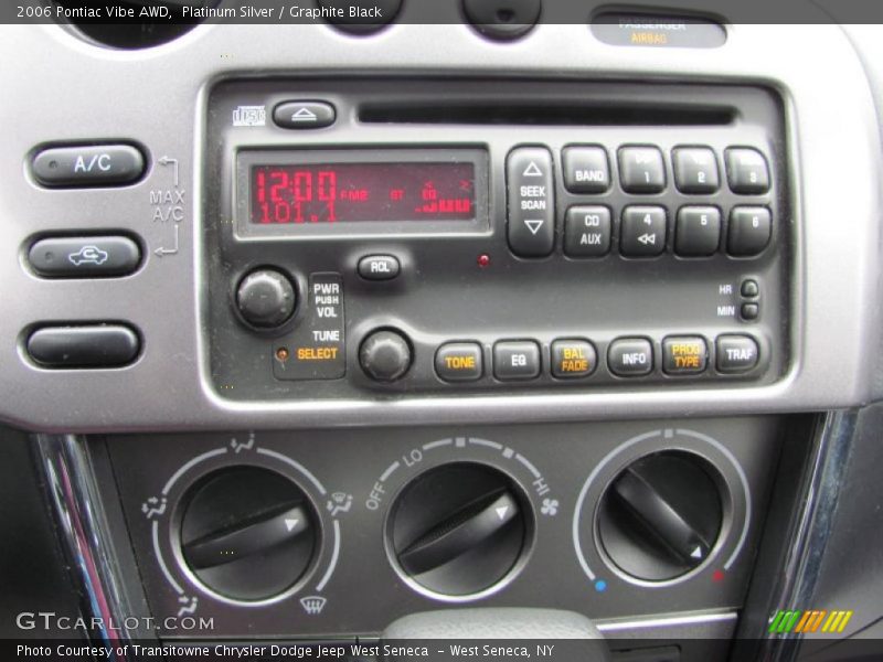 Controls of 2006 Vibe AWD