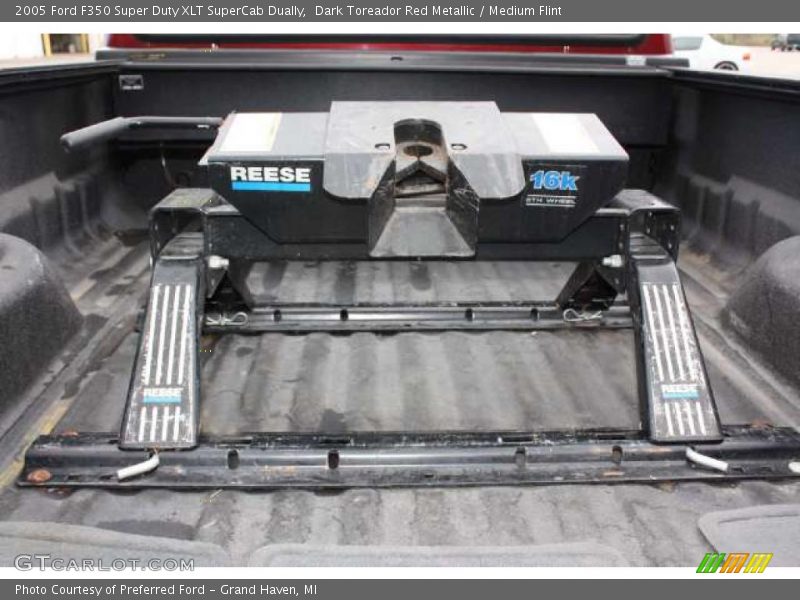 Dark Toreador Red Metallic / Medium Flint 2005 Ford F350 Super Duty XLT SuperCab Dually