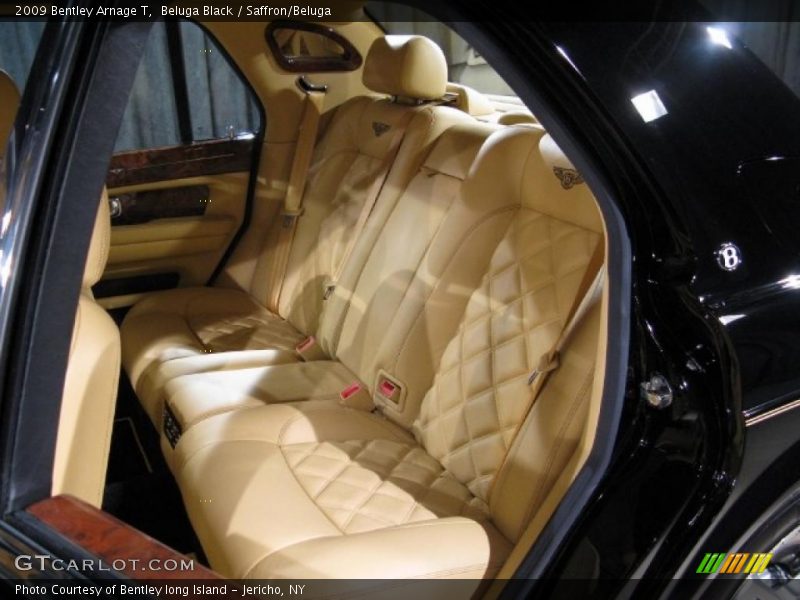  2009 Arnage T Saffron/Beluga Interior