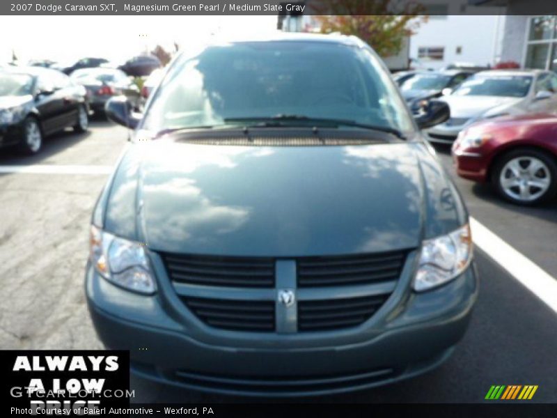 Magnesium Green Pearl / Medium Slate Gray 2007 Dodge Caravan SXT