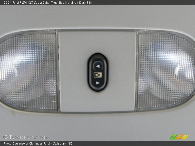 True Blue Metallic / Dark Flint 2004 Ford F150 XLT SuperCab